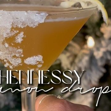 Your Virtual Bartender on Instagram: "Drunkmas Day 8: I know y’all had the classic lemon drop, but once you try it with Henny I promise this the only way you’ll want it. This the only way I’ll be drinking them from now on 😂. Tag your friend that loves Henny & Lemon Drops. #cocktails #lemondrop #cocktailideas #drinkgasm #drinkresponsibly #drinkrecipes #drinkporn #hennessy #prettydrinks #drinkydrink #girlsnight #cocktailrecipes #bestcocktails #drinkstagram #cocktailporn #cocktailbar #christmasdrinks #holidaycocktails #instagood #instagram #letsdrink #adultdrinks #drinkoftheday #barlife #thevirtualbartender" Hennessy Lemon Drop, Strawberry Hennessy Lemon Drop, Henny Rita Recipe, Henny Drinks, Strawberry Hennessy, Lemon Drop Recipe, Rita Recipe, Lemon Drops, Yummy Alcoholic Drinks