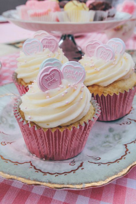 Valentine's Day Afternoon Tea - Afternoon Crumbs Valentines Afternoon Tea Ideas, Afternoon Tea Cupcakes, Mothers Day Afternoon Tea, Valentines Afternoon Tea, Valentines Day Tea Party, Afternoon Tea Party Food, Galentines Night, Valentines Ball, Afternoon Tea Birthday