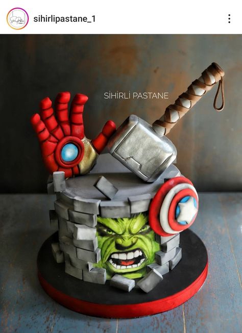 Hulk Cake, Hulk Birthday Parties, Avengers Cake, Hulk Birthday, Marvel Cake, Superhero Cake, Dance School, Painted Cakes, Hulk