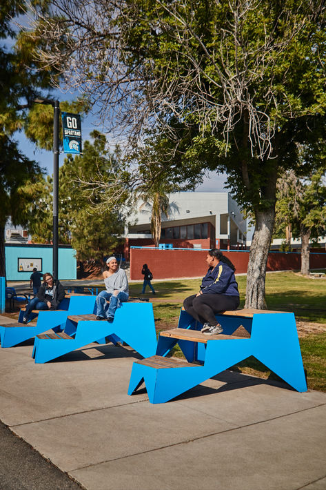 In a transformative project spanning 69 school sites and 45,000 students, Vestre and the San Bernardino City Unified School District have enhanced outdoor learning spaces in California. Through vibrant colors and durable designs, the furniture brought life back into the schools’ outdoor environments, creating spaces where students can learn, play, and connect. Tailored to each campus's unique needs, the furniture promotes inclusivity and school spirit, resonating with students of all ages. San Bernardino Mountains, Outdoor Learning Spaces, School Site, San Bernardino California, Campus Design, California Destinations, Different Types Of Wood, Outdoor Learning, San Bernardino