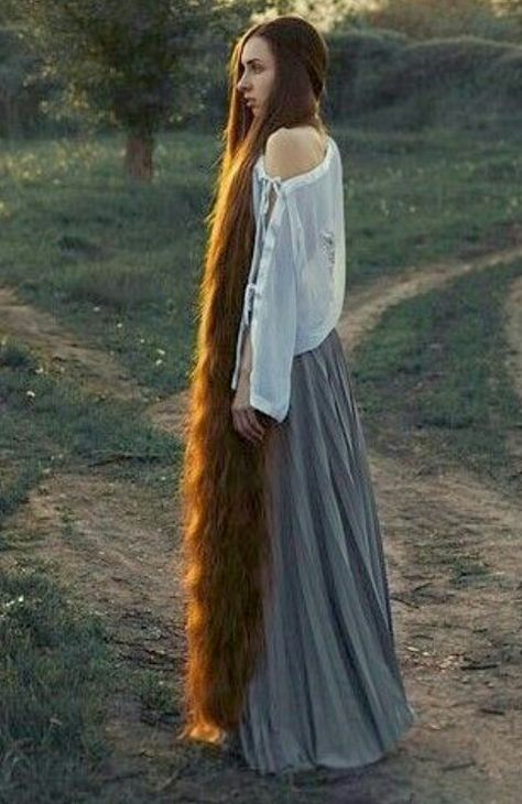 Longest Hair In The World, Floor Length Hair, Easy Toddler Hairstyles, Longest Hair, Extremely Long Hair, Rapunzel Hair, Long Hair Pictures, Really Long Hair, Feminine Women