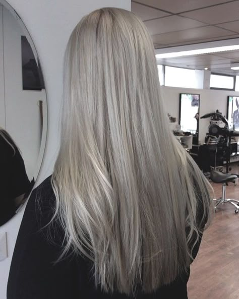 2019 Coolest Hair Color Trends | Ecemella Hair Color Silver Blonde, Light Grey Blonde Hair, Ash Grey Blonde Balayage, Blonde With Grey Hair, Light Grey Hair Color, Blond Gray Hair Color, Grey To Blonde Hair, Light Gray Hair Color, Grey Hair Blonde