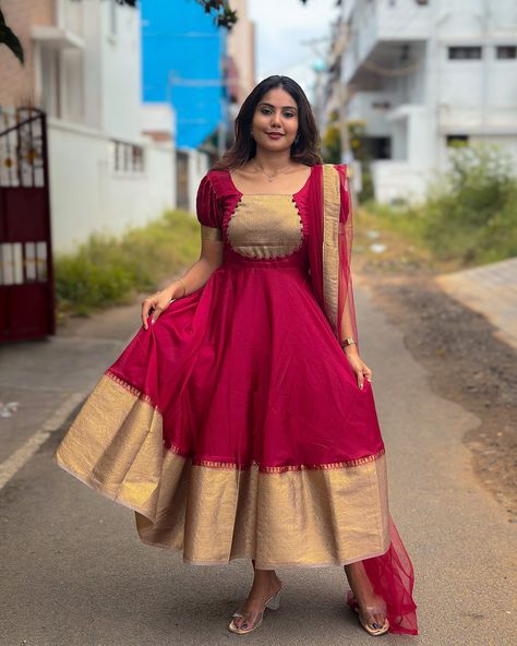 ANJALI- RED, PINK🌸 .Silk Anarkalis from @labelkamra ||DIWALI EDITION||LK294 Latest Trendy Dresses Indian, Silk Suits Designs Latest, Gown From Saree, Trendy Anarkali Designs, Saree Gown Party Wear, Simple Gown Designs, Chicken Pulao, Latest Gowns, Dress Designs For Stitching