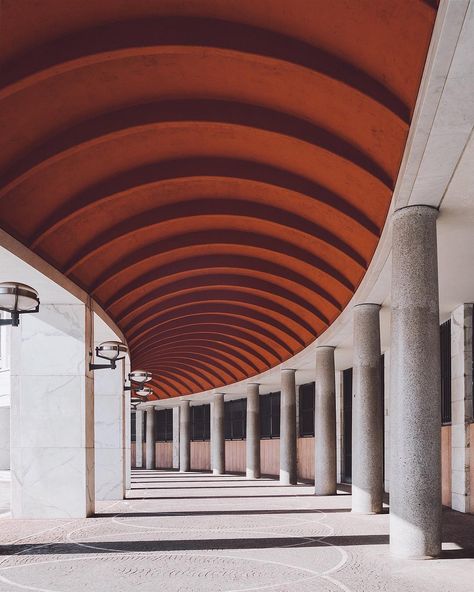 inside the helix - #rome Ceiling Detail, Vanishing Point, Showroom Design, Facade Architecture, Hotel Design, Architectural Details, Ceiling Design, Walkway, 인테리어 디자인