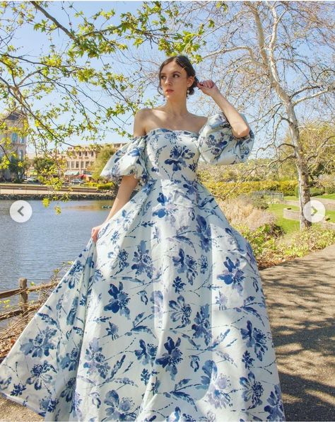 Blue floral formal dress puff sleeve DIY Dress From A Sheet, Blue Floral Formal Dress, Different Prom Dresses, Floral Formal Dress, Diy Prom Dress, Prom Dress Pattern, Diy Prom, Dress Puff Sleeve, Floral Dress Formal