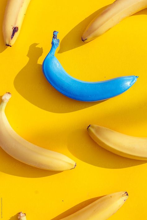 Contrast Photography, Social Media Art, Food Art Photography, Banana Art, Object Photography, Blue Banana, Yellow Aesthetic, Summer Fruit, Yellow Background