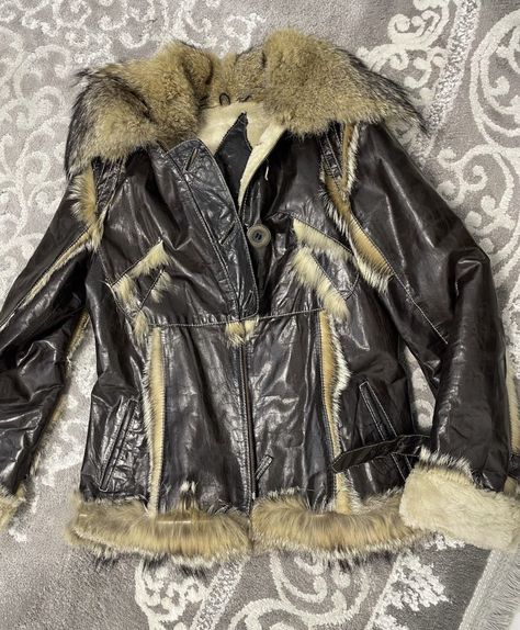 Japanese Vintage Ifsixwasnine LGB Style Real Fur Jacket Fur Lined Jacket Y2k, Fur Hood Jacket Y2k, Y2k Faux Fur Jacket, Y2k Fur Trim Jacket, Vintage Sheepskin Fur Coat For Cold Weather, Techno Outfit, Real Fur, Mens Outerwear, Visual Kei