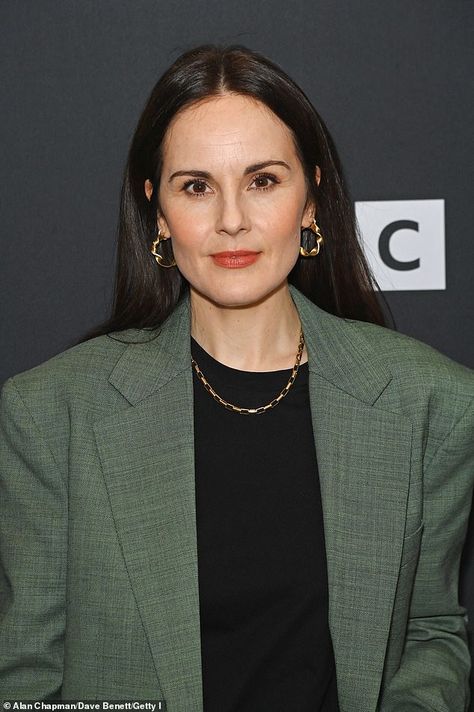 Michelle Dockery joins her co-stars at BFI Southbank for This Town Q&A Michelle Dockery Style, Sage Suit, Michelle Dockery, Dramatic Classic, Co Ord, That Look, Style Inspiration, Actresses, Led