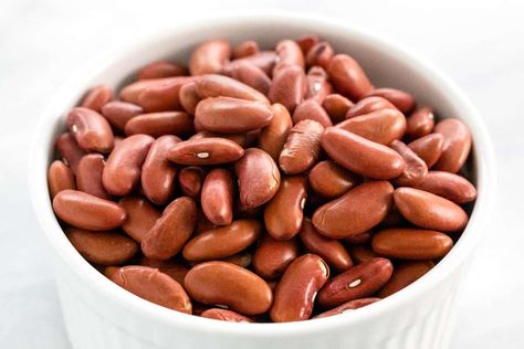 18 Types of Beans (Most Popular) - Jessica Gavin Types Of Brown, Brown Beans, White Kidney Beans, Cooking Dried Beans, Types Of Beans, Brown Lentils, Lima Bean, Northern Beans, Red Lentil Soup