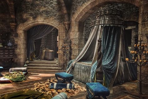 From court to castle: The magnificent film sets of Mary Queen of Scots - Film and Furniture Fantasy Castle Bedroom, Medieval Bedroom, Royal Bedroom, Castle Rooms, Castle Bedroom, Queen Of Scots, Fantasy Rooms, Castle Aesthetic, Castles Interior