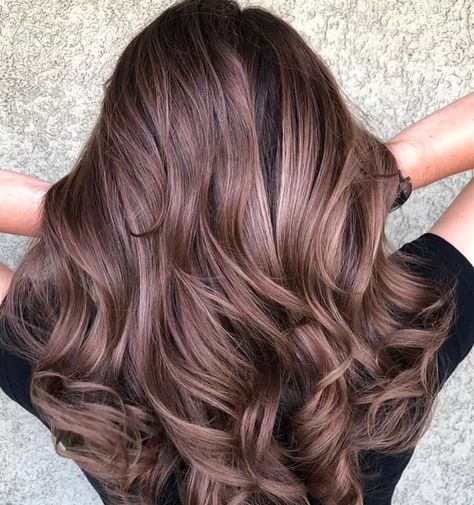 17 Chocolate Mauve Hair Examples to Show Your Colorist Mauve Hair Color, Chocolate Mauve Hair, Mauve Hair, Chocolate Brown Hair Color, Thick Wavy Hair, Chocolate Hair, Chocolate Brown Hair, Rose Gold Hair, Ombre Hair Color