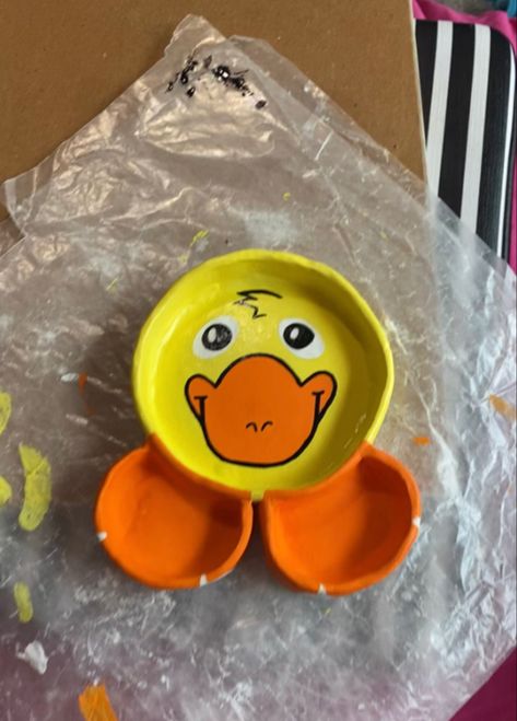 Zoo Pals Plates, Zoo Pals Plates Clay, Zoopals Plates Clay, Duck Clay Art, Zoo Pals, Clay Duck, Ashtray Ideas, Halloween Signs Diy, Clay Dish