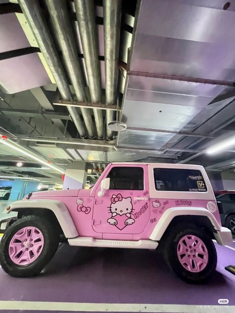 Barbie Car, Hello Kitty Car, Pink Jeep, Car Deco, Cool Car Accessories, Hello Kitty Themes, Pretty Bike, Girly Car, Dream Cars Jeep