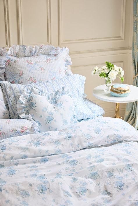 Loveshack Fancy Bedding, Loveshackfancy Room Aesthetic, Blue Loveshackfancy Room, Loveshackfancy Aesthetic Bedroom, Loveshack Fancy Bedroom, Love Shack Fancy Bedding, Loveshackfancy Room, Light Blue And White Bedroom, Loveshackfancy Bedroom