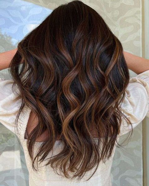 Balayage Hair Ideas for Every Colour and Texture | Femina.in Non Bleach Balayage, Brown Hair For Dark Skin, No Bleach Balayage, No Bleach Balayage Dark Hair, Ash Blonde Hair Dye, Brown Bob Hair, Dark Brown Hair Balayage, Hair Color For Brown Skin, Light Brown Balayage