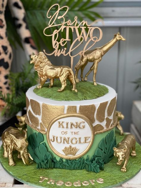 Jungle Cake Ideas, Welcome Two The Jungle, Safari Baby Shower Decorations, Jungle Cake, Boy Cake, Jungle Birthday, Jungle Party, Safari Baby Shower, Jungle Theme