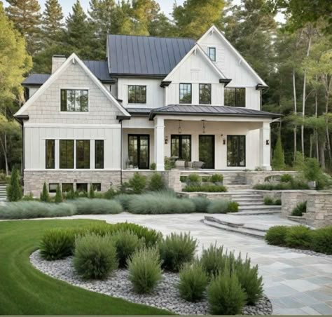 White Stucco Farmhouse Exterior, Light House Colors Exterior, Siding And Stone Exterior Color Schemes, Modern Coastal Exterior Paint Colors, Off White Farmhouse Exterior, 2024 Exterior House Colors, Home Styles Exterior Types, Farmhouse Siding Exterior, Small Modern Farmhouse Exterior