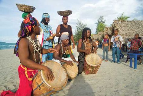 Drumming and dancing is an integral part of the Garifuna Culture.  www.hopkinsbaybelize.com Caribbean Culture, Roatan, Central American, Island Tour, African Diaspora, Caribbean Islands, Central America, Honduras, Culture Art