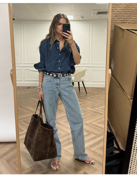 Khaite Belt Outfit, Western Belts Outfit, Fall Minimalist Wardrobe, Belt Outfit, Fall Ootd, Houston Fashion, Ootd Inspo, All Jeans, Swipe Right