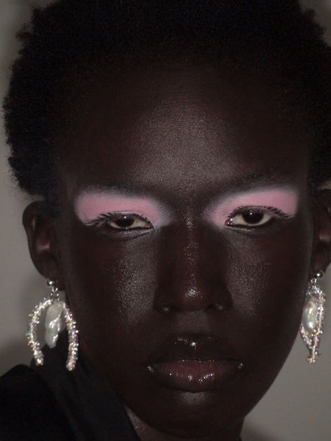 By Tom Blesch for Dazed Beauty Dazed Beauty, Maquillage On Fleek, Kesha, Editorial Makeup, Face Card, Instagram Repost, Make Up Looks, Artistry Makeup, Creative Makeup