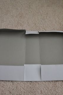 LaForce Be With You: How to make a whole box out of a shirt box lid or bottom Diy Canvas Photo, Shirt Box, Household Help, Gift Wrapping Techniques, Gifts Box, Shirt Folding, Tiny Gifts, Repurposed Items, Box Tops