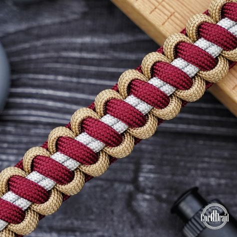 Cordbraid - Etsy.de Speyer Germany, Snake Knot Paracord, Paracord Designs, Paracord Monkeyfist, Paracord Bracelet Designs, Paracord Crafts, Paracord Projects Diy, Paracord Bracelet Patterns, Paracord Braids