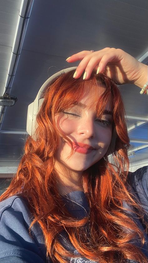 Red Ginger Hair, Orange Hair Color Ideas, Aesthetic Red Hair, Revenge Of The Island, Ginger Hair Girl, Orange Hair Color, Ginger Hair Dyed, Windows To The Soul, Red Ginger