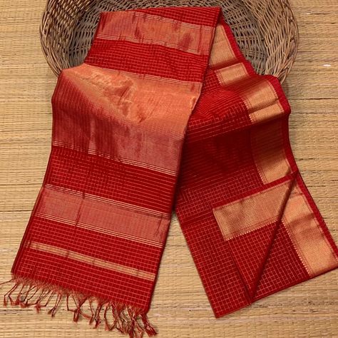 Would you like to see this saree in more colors? 🌸Handwoven Maheshwari Saree🌸 Beautuful full red maheshwari with all over body zari checks saree. ✅Handloom saree ✅Silk cotton material ✅Length 6.30 with blouse 2900/- + $ DM to order #ghumtapitara #weareghumtapitara #sareesofinstagram #maheshwarisaree #igramming_india #handloomsaree #handloomsofindia #sareesofindia #sareesabroad #traditionalweaves #buyonline #sareeindia #buysareesonline #instagood #sareecollection #sareelover #sareest... Maheshwari Saree, Checks Saree, Saree Silk, Saree Handloom, Buy Sarees Online, Handloom Saree, Saree Collection, Cotton Material, Checks