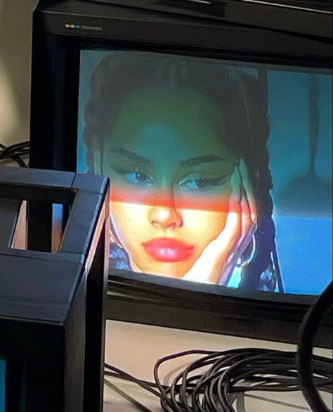 Tv Screen Aesthetic, Old Tv Screen, Emilia Nia, Screen Aesthetic, Tv Screen, Aesthetic Photos, Old Tv, Big Sister, Screen