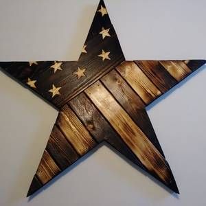 Rustic Star Flag - RYOBI Nation Projects Wood Crafting Tools, Scrap Wood Projects, Pallet Crafts, Wood Pallet Projects, Basement Decor, Woodworking Jigs, Pallet Wood, Easy Woodworking Projects, Woodworking Projects Diy