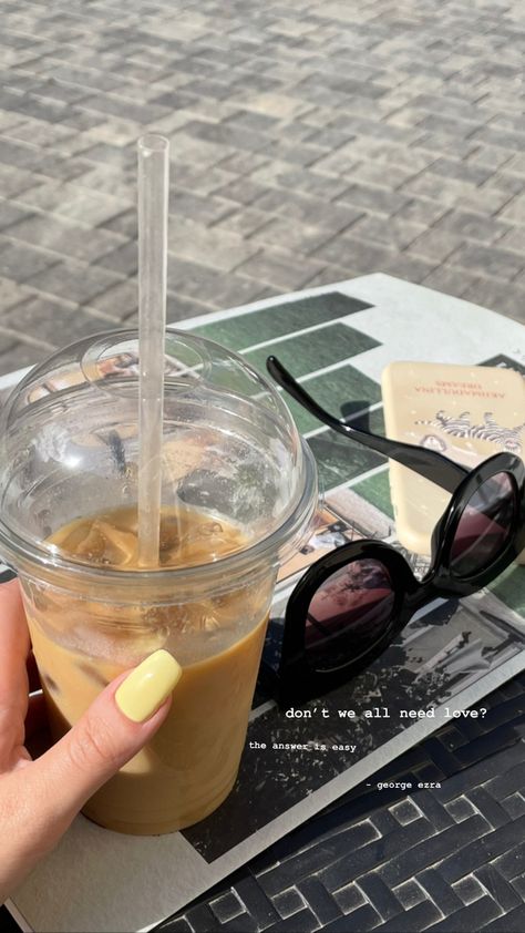 How To Take Good Pictures For Instagram Tips Food Photo, Iced Coffee Story Instagram, Ice Coffee Instagram Story, Cold Coffee Captions, Iced Coffee Aesthetic Instagram Story, Sun Instagram Story, Coffee Captions Instagram, Digital Photo Album, Food Captions