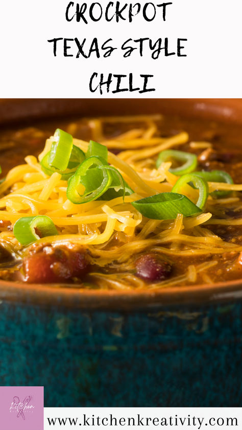 Craving something hearty and delicious? Dive into the rich flavor of Texas style chili! Prepared in a crockpot, it ensures that every bite is as satisfying as the last. It's not just chili, it's an explosion of flavor that will tantalize your taste buds. Don't wait, try some today and experience a culinary adventure! Roadhouse Chili Recipe, Texas Roadhouse Chili Recipe, Texas Chili Recipe, Texas Style Chili, Copycat Texas Roadhouse, Chili Recipe Stovetop, Texas Chili, Best Chili Recipe, Chili Recipe Crockpot