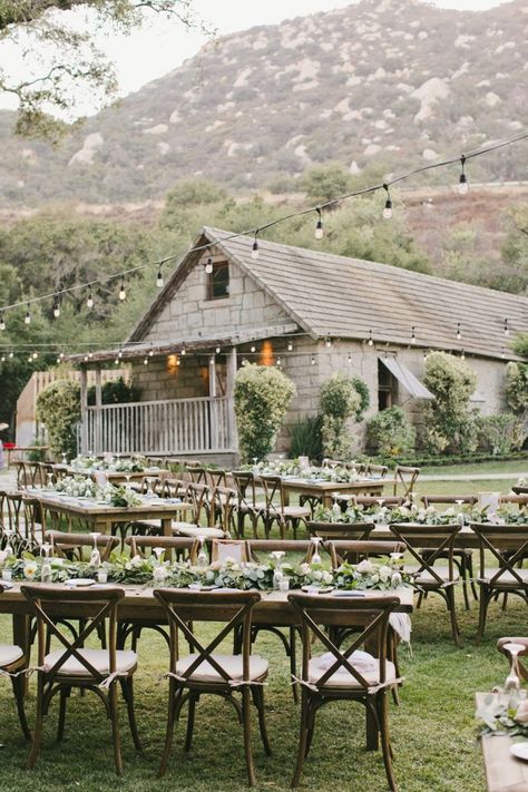 Wedding Tables || A Romantic Temecula Creek Inn Wedding - Chic Vintage Brides Cozy Inn, Temecula Wedding Venues, Winter Wedding Table, Wedding Candles Table, Beautiful Furniture Pieces, Chic Vintage Brides, Vintage Brides, Countryside Wedding, Inn Wedding