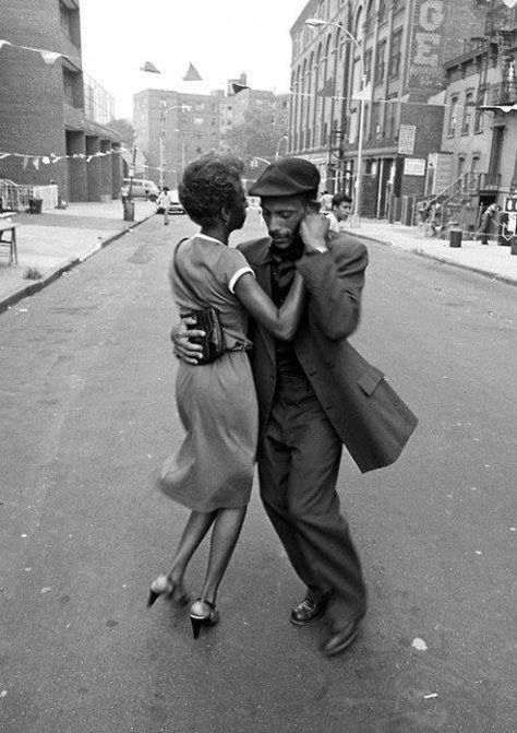 vintage photography David Gonzalez, Eugene Smith, Vintage Foto's, Jitterbug, Lindy Hop, Dance Like No One Is Watching, London History, Swing Dancing, Shall We Dance