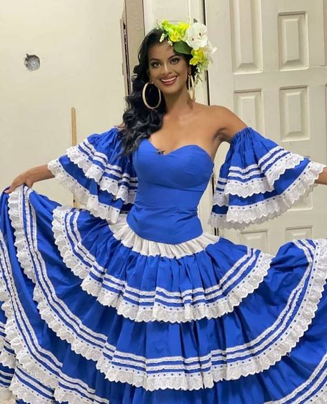 Honduras Kessy Dayana Bordas Rodríguez Honduras Traditional Dress, Honduras Dress, Honduras Clothing, Colombian Dress, Westside Story, Mexican Fiesta Dresses, Fashion Model Drawing, Fiesta Dress, Mexican Fashion