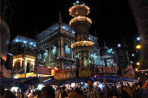 Minara Masjid - Mohammed Ali Road Minara Masjid Mumbai, Mohammad Ali Road Mumbai, Mumbai Night, Ramadan Food, Mohammad Ali, Masjid Al Haram, Mohammed Ali, Ramadan Recipes, Art Wallpaper Iphone