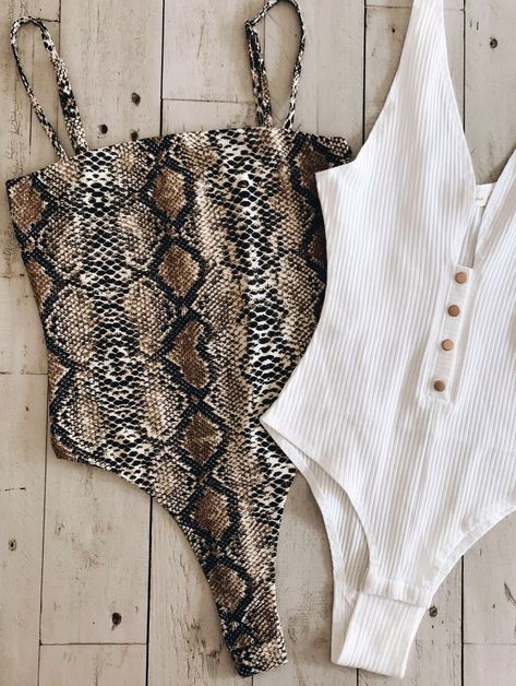 Snakeskin Bodysuit – Ooh La Luxe Snakeskin Outfit, Cali Fits, Snakeskin Bodysuit, Night Out Outfit Clubwear, It Shoes, Body Con Dress Outfit, 2020 Fashion Trends, Summer Attire, Outfit Trends