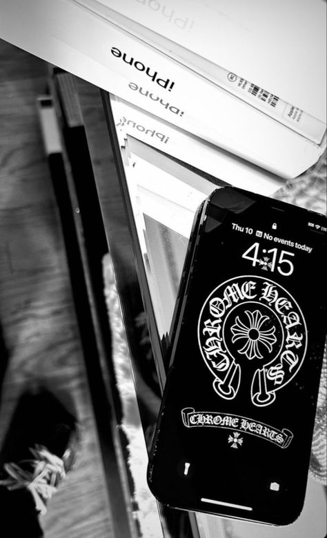 Chrome Hearts Wallpaper Iphone, Hearts Wallpaper Iphone, Chrome Hearts Wallpaper, Injection Hand Pic, Crystal Place, Hearts Wallpaper, Home Lock Screen, Heart Wallpaper, Chrome Hearts