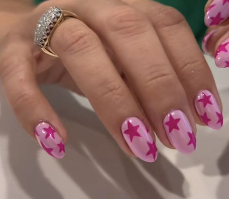 #cutenaildesigns #chromenails #starnails #almondnails #summer Trendy Short Nail Designs, Hippie Nails, Nagel Tips, Summery Nails, Cute Gel Nails, Her Nails, Short Nail, Short Acrylic Nails Designs, Star Nails