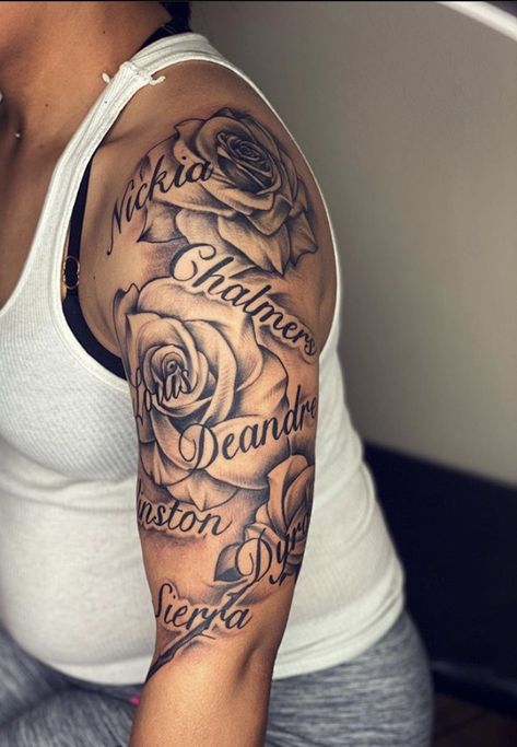 Tatto Idea For Kid Name, Mom Half Sleeve Tattoo Ideas, Tattoos With Parents Names, Family Tats Ideas, Shoulder Tattoos With Names, Multiple Name Tattoos Ideas, Roses And Names Tattoo, Tattoos With Family Names, Name Tattoo For Women Arm