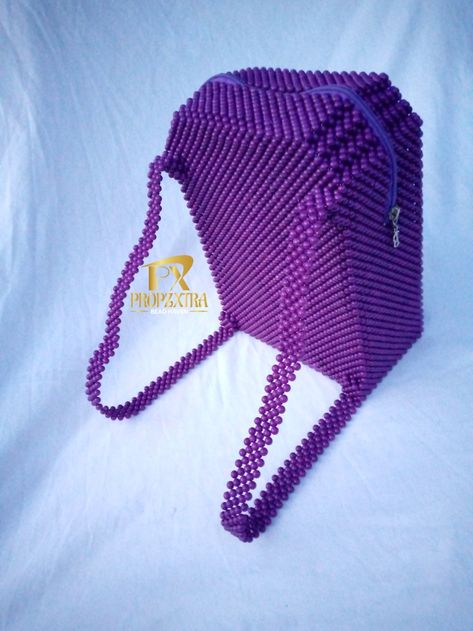 Beaded Backpack, Easy Beading Patterns, Fancy Clutch Purse, Hand Beaded Bag, Crochet Boho Bag, Beaded Clutch Bag, Beads Craft Jewelry, Diy Bag Designs, Diy Bags Patterns