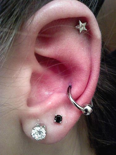 I've got this one Ohrknorpel Piercing, Snug Piercing, Piercings For Girls, Cute Piercings, Conch Piercing, Helix Piercing, Ear Piercing, Cartilage Piercing, Piercing Tattoo