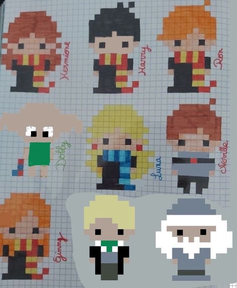 Pixel Art Harry Potter, Harry Potter Art Projects, Harry Potter Cross Stitch Pattern, Harry Potter Cross Stitch, Harry Potter Blanket, Melty Bead Designs, Harry Potter Quilt, Harry Potter Crochet, Modele Pixel Art