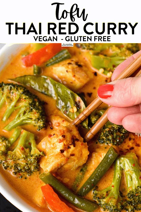 Tofu Red Curry Recipe, Tofu Crunchy, Tofu Red Curry, Red Curry Vegan, Tofu Coconut Curry, Red Curry Tofu, Thai Curry Recipe, Creamy Coconut Sauce, Vegan Thai Curry