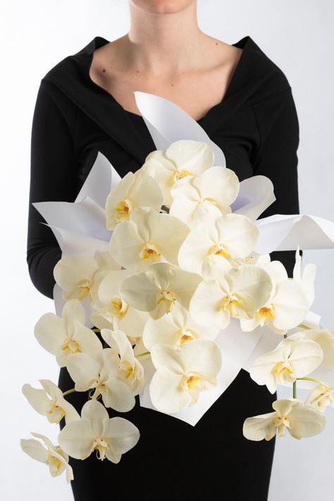 Our single variety en masse bouquets. Phalaenopsis Orchid, Flower Shop, Bouquets, Orchids, Lemon, Flowers