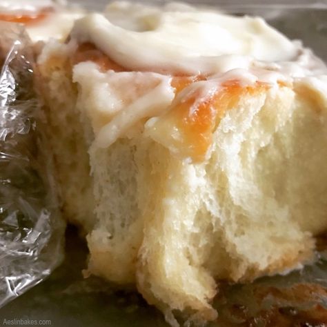 Soft Cinnamon Rolls, Cinnabon Cinnamon Rolls, Fluffy Cinnamon Rolls, Sweet Roll Recipe, Cinnamon Rolls Easy, Best Cinnamon Rolls, Sweet Dough, Breakfast Sweets, Cinnamon Rolls Homemade