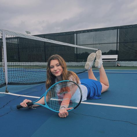 catch me on the courts, xo #senioryear Tennis Pictures, Yearbook Pages, Romanticizing Life, Inspo Instagram, Instagram Inspo, Senior Year, Senior Pictures, Varsity Jacket, Tennis