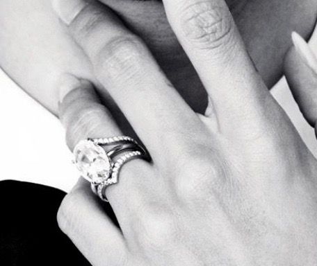 Hailey Bieber’s new ring guard wedding bands Bieber Wedding, Hailey Bieber Wedding, Ring Guard, Perfect Bride, Celebrity Engagement Rings, Hailey Bieber, Dream Wedding Dresses, Wedding Ring Sets, Eternity Bands