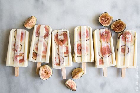 Whiskey Yogurt Fig Popsicles | the little epicurean Fig Popsicles, Adult Popsicles Recipes, Boozy Popsicles, Yogurt Melts, Fig Recipes, Homemade Popsicles, Ice Cream Popsicles, Popsicle Recipes, Alcohol Recipes