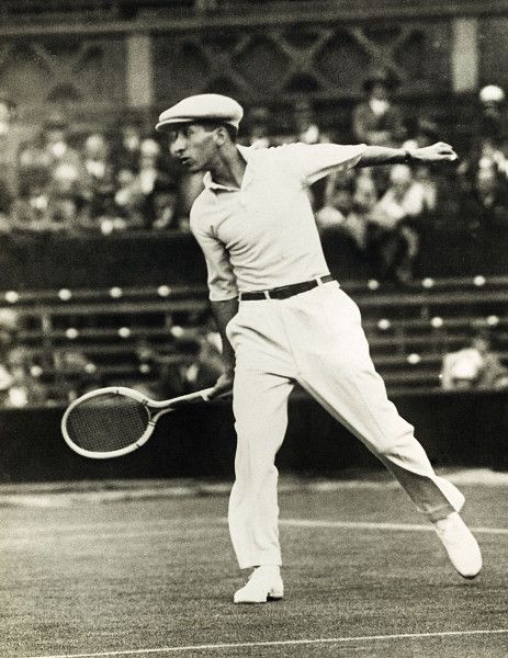 vintage rene lacoste playing tennis Tennis Motivation, Atp Tennis, Fashion 30s, Tennis Game, René Lacoste, Tennis Training, Tennis Gear, Art Of Manliness, Playing Tennis